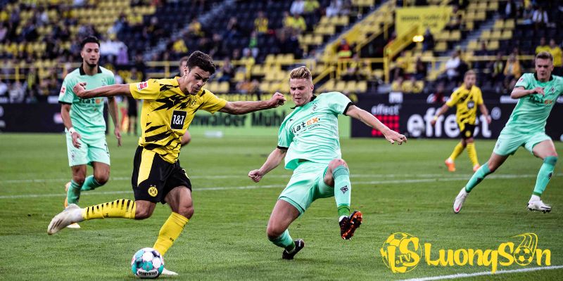Soi Kèo Dortmund vs Monchengladbach Lúc 2h30 Sáng Ngày 20/12/2025 3 Phong độ, đội hình của Dortmund vs Monchengladbach